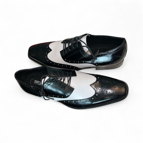 Stacy Adams Two-Tone Black and White Oxfords